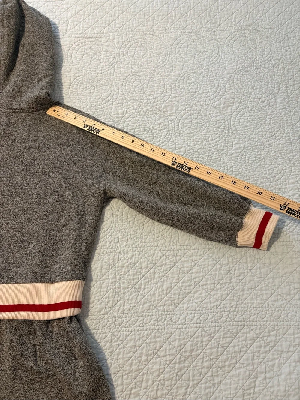 Roots Cabin hooded dress. Size girls large.